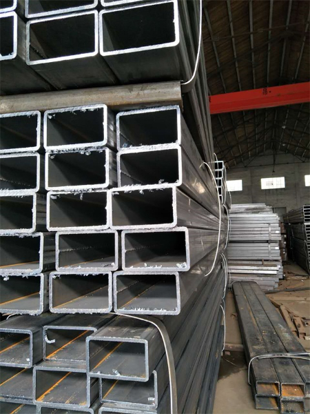 咸寧熱鍍鋅無縫方管廠家